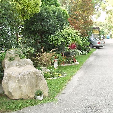 Villaggio Azzurro 리도 디 예솔로 외부 사진